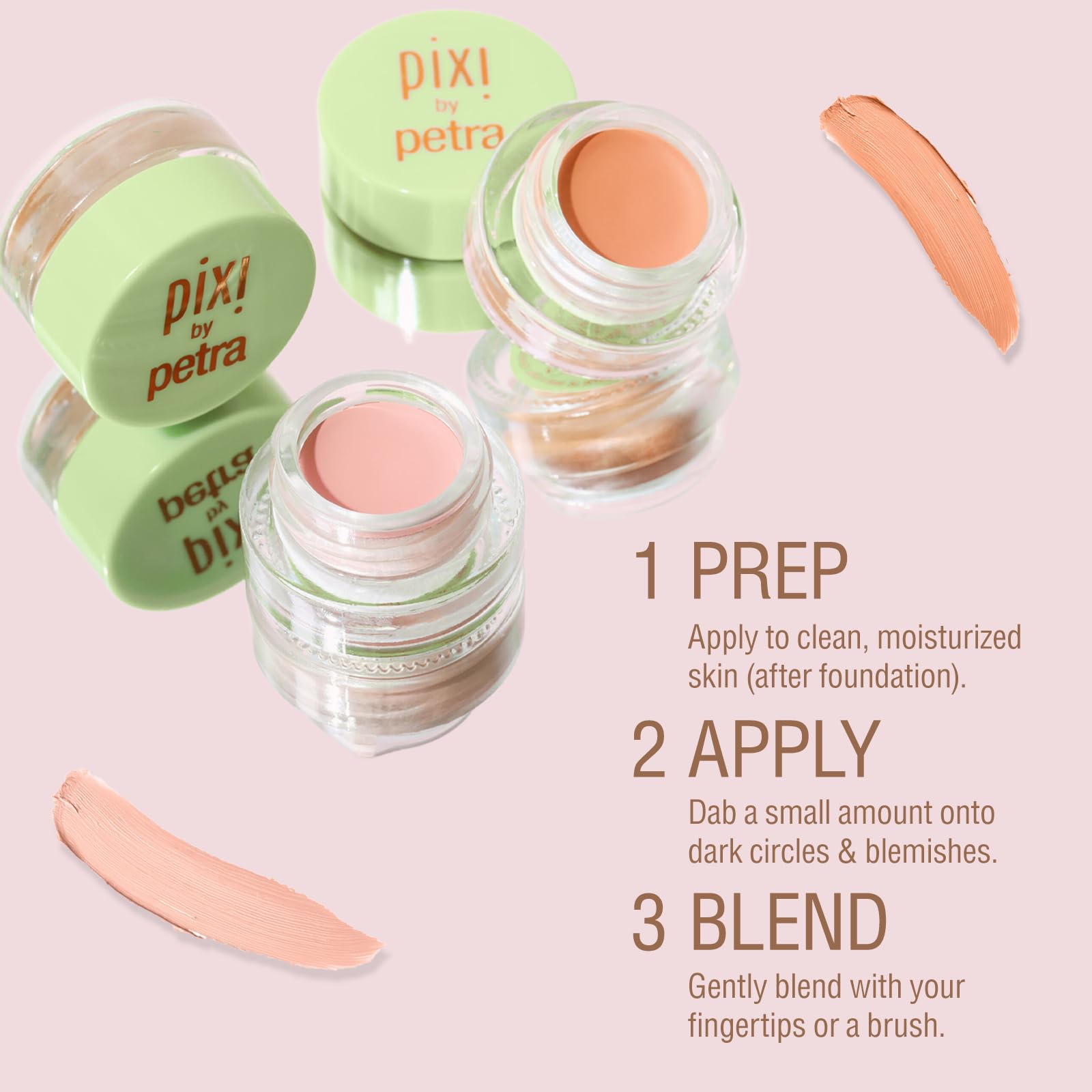 Application au doigt du Pixi Correction Concentrate pêche pour un fini doux.