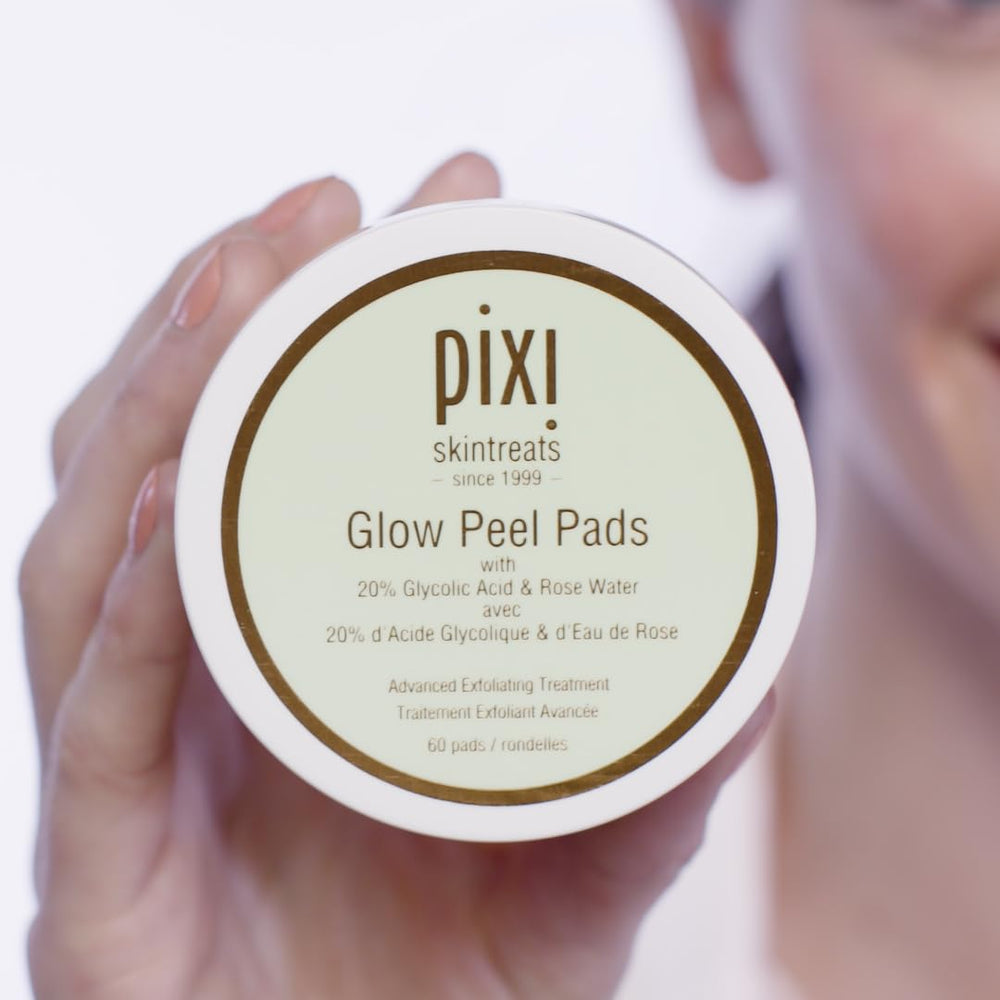 Pixi Glow Peel Pads : peau hydratée grâce à l'eau de rose après l'exfoliation.