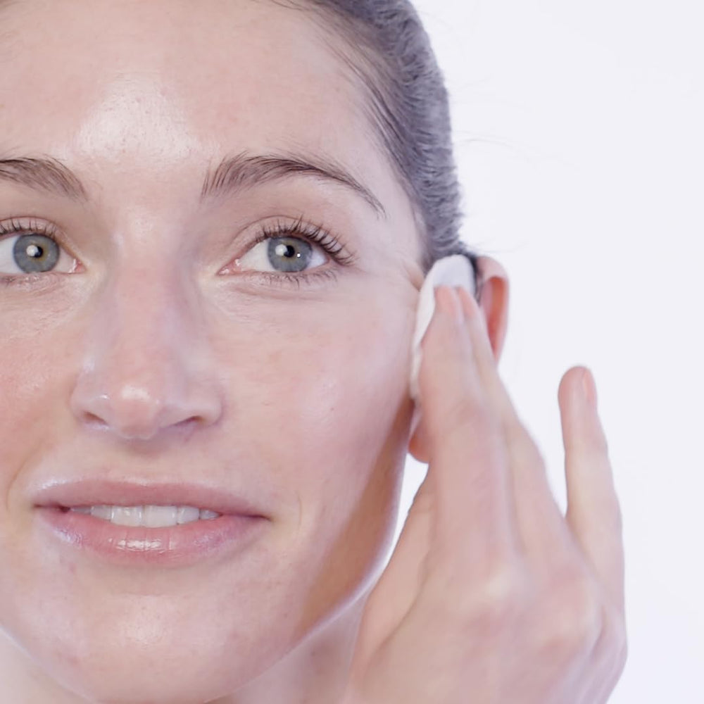 Pixi Glow Peel Pads : plan rapproché des pads prêts à l'emploi.