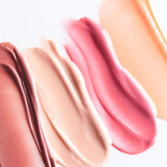 Pixi LipLift Max — effet plumping léger sur les lèvres.