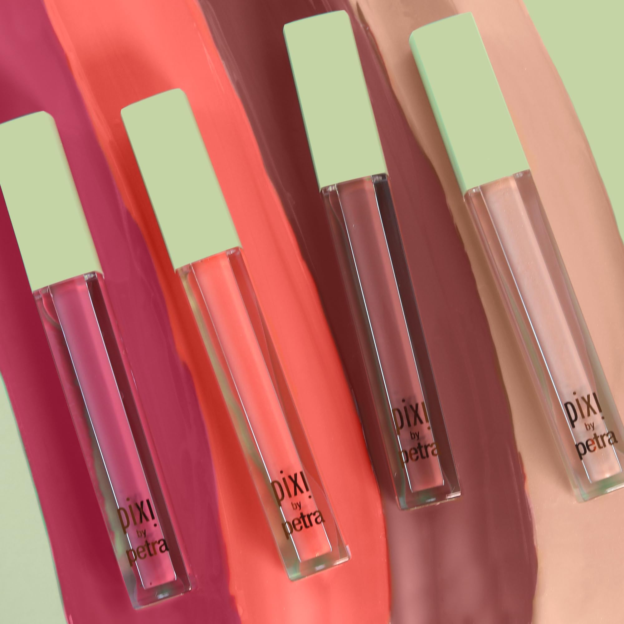 Pixi LipLift Max — sur rouge à lèvres pour un effet lacquer.