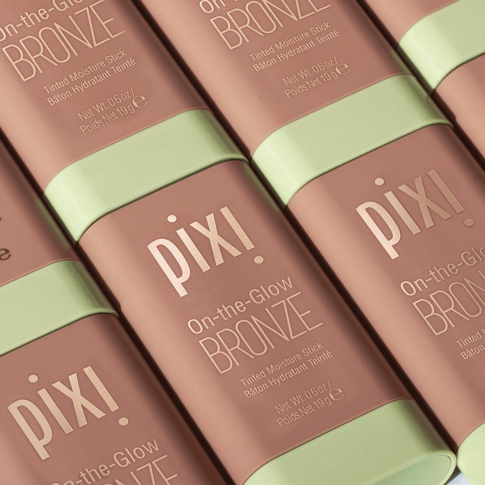 Texture douce qui s'estompe facilement pour un fini naturel sur peau.