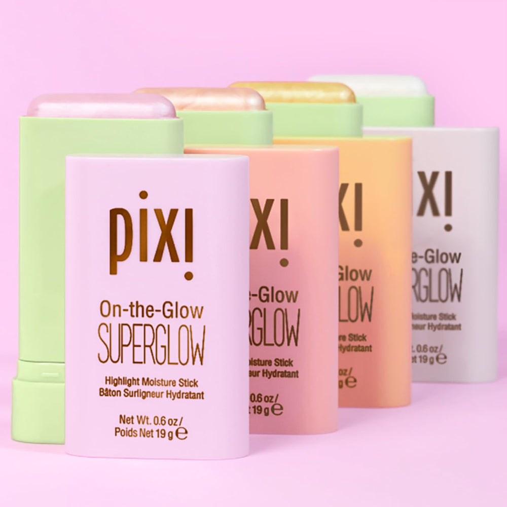 Pixi NaturaLustre emballage compact et pratique pour le sac.