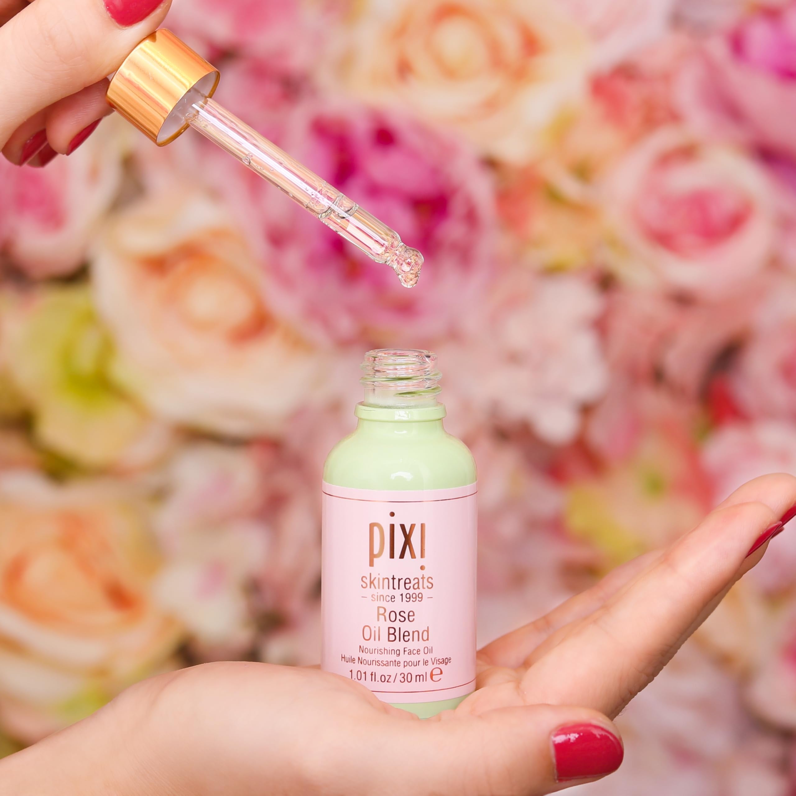 Pixi Rose Oil Blend : flacon de 30 ml prêt à l'emploi.