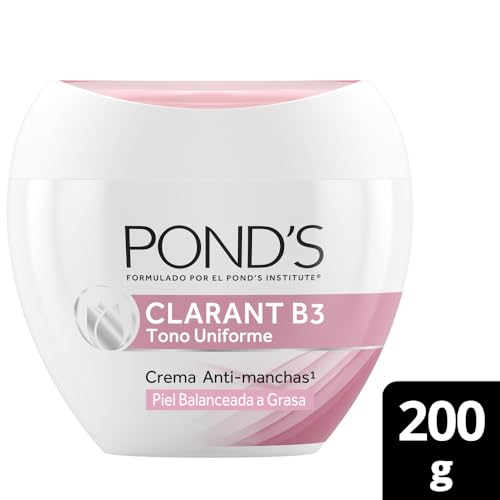 Texture crème riche pour une hydratation confortable et durable.