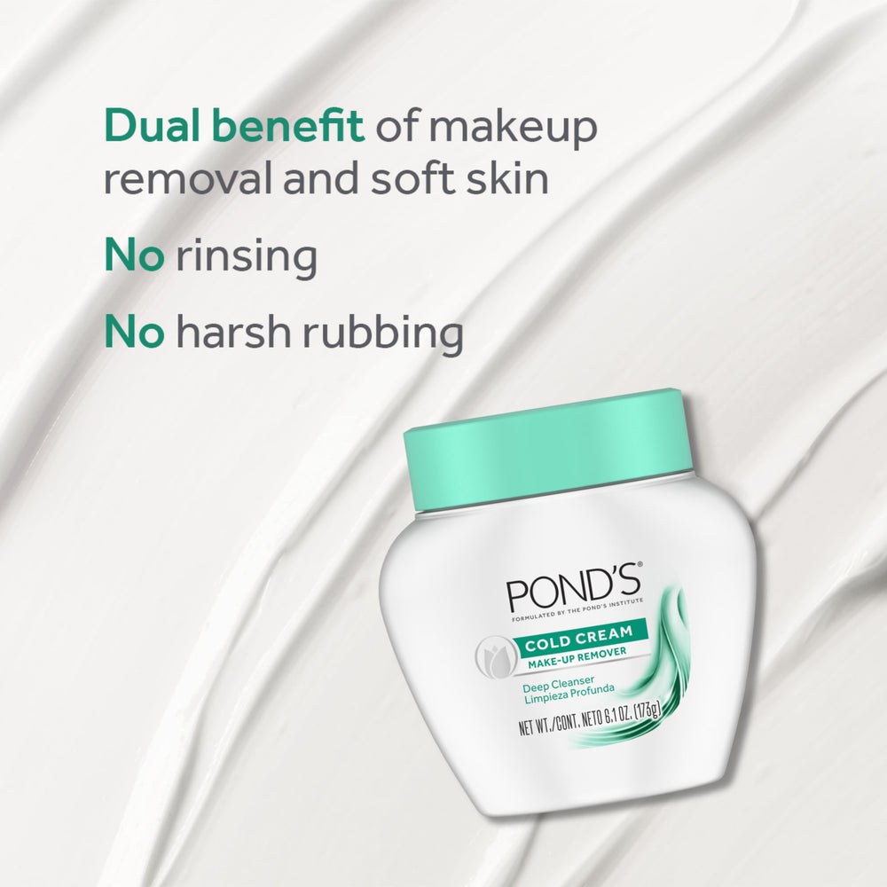Massage doux lors de l'application, pour une routine spa à domicile.