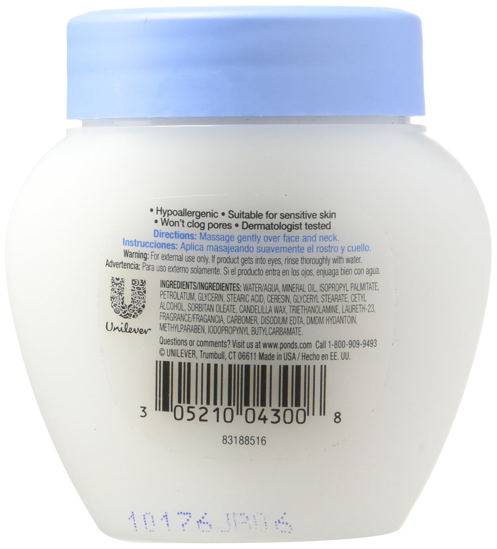 Texture riche de la crème Pond's qui pénètre rapidement pour une peau douce.