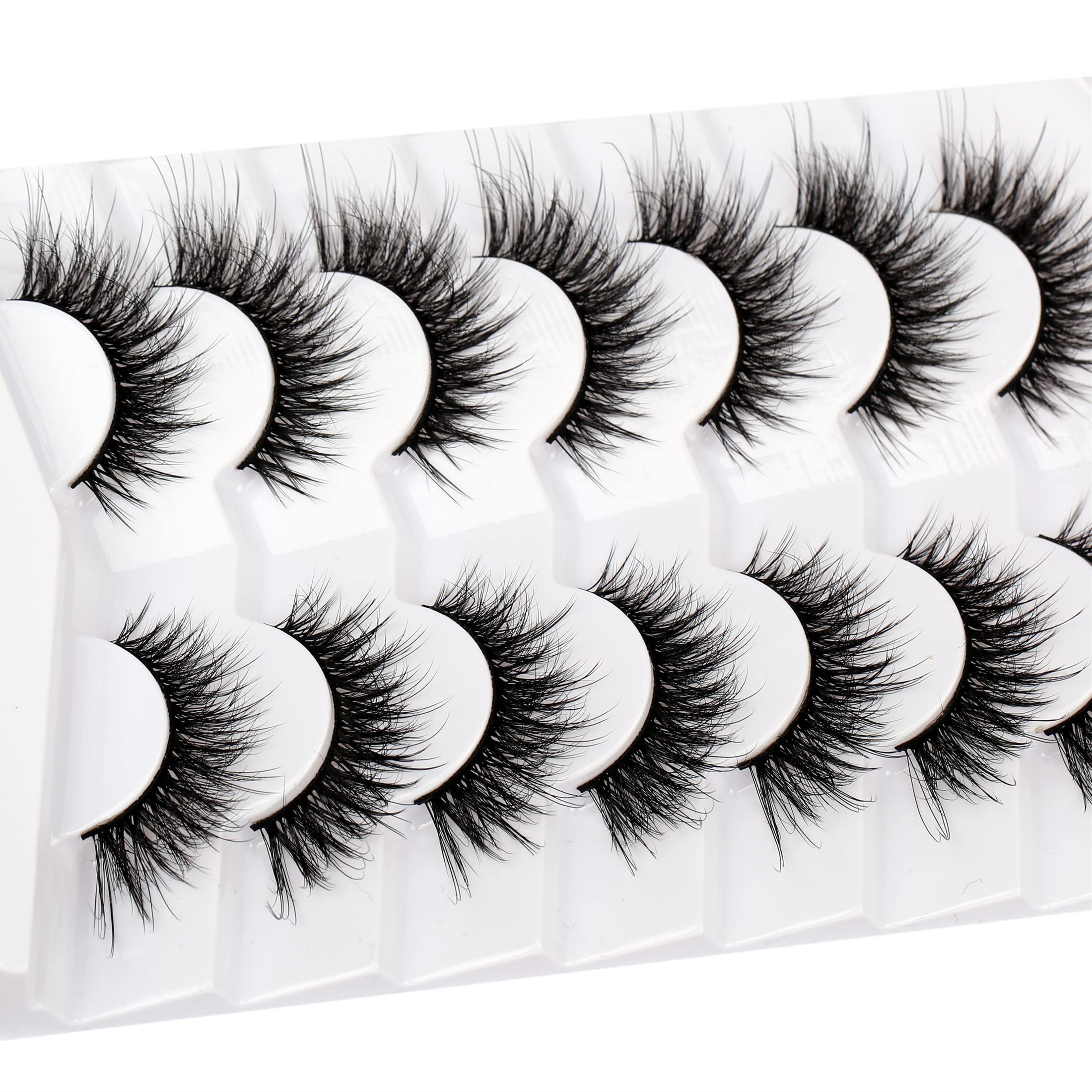 Pooplunch Cils application facile: retouche rapide et propre.