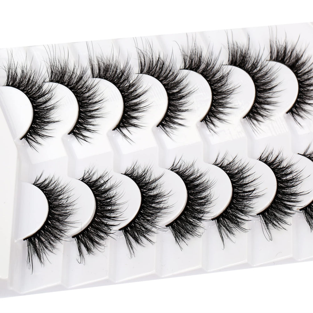 Pooplunch Cils application facile: retouche rapide et propre.