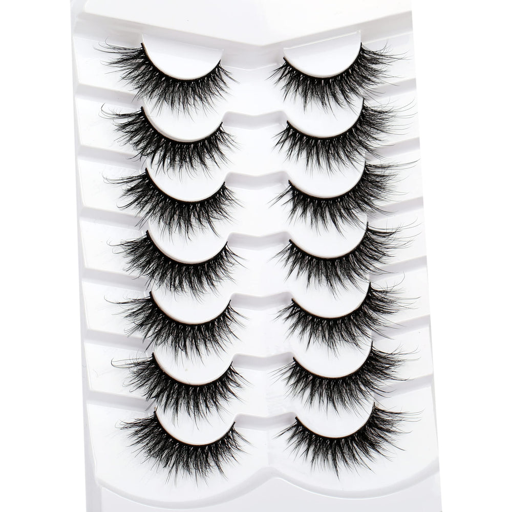 Pooplunch Cils croisés multi: volume sensuel et effet superposé naturel.