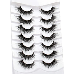 Pooplunch Cils croisés multi: volume sensuel et effet superposé naturel.