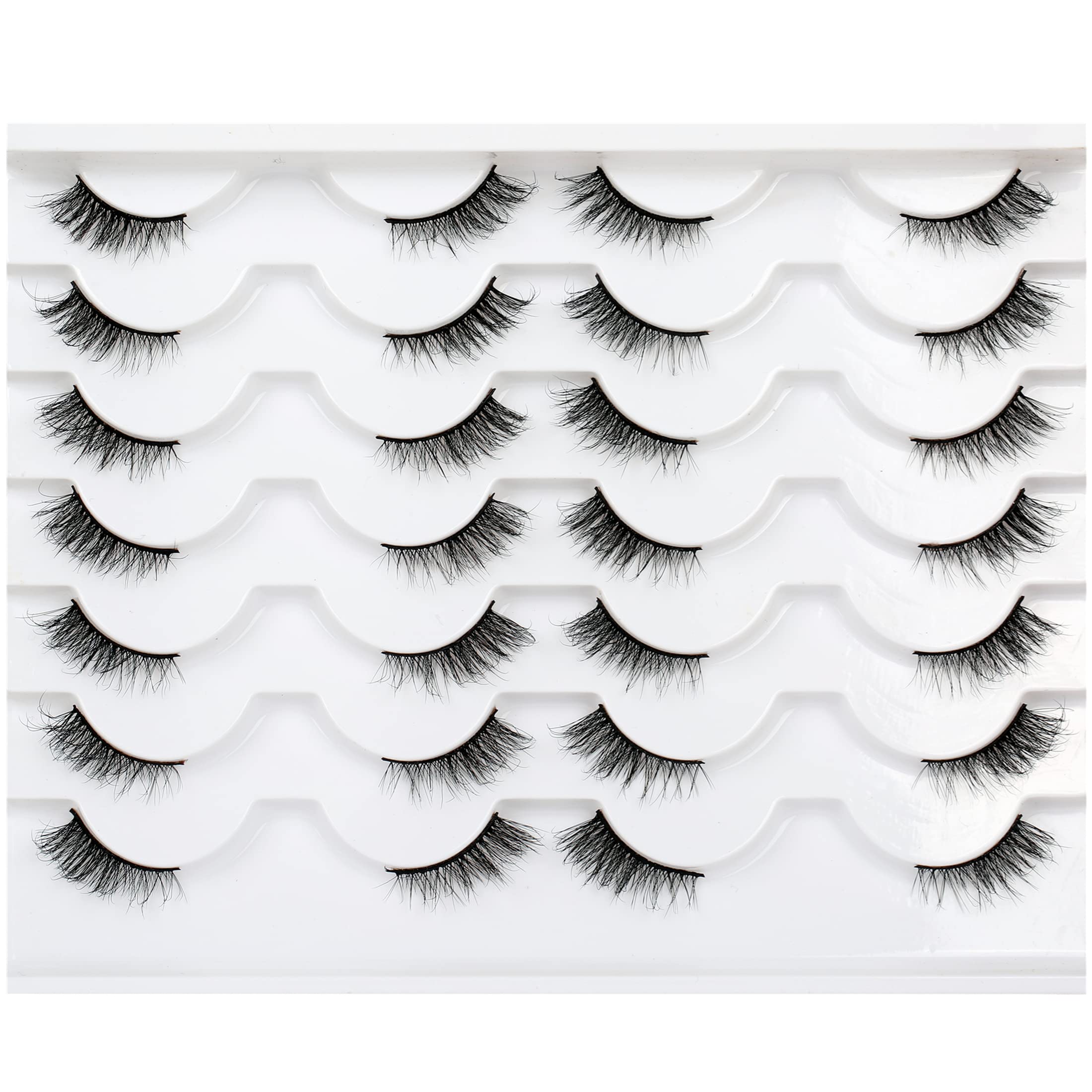 Pooplunch cils demi-cat-eye naturels pour un regard léger et quotidien.