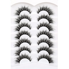 Pooplunch cils oeil-de-chat 8D accentuant le coin externe pour un regard plus ouvert.