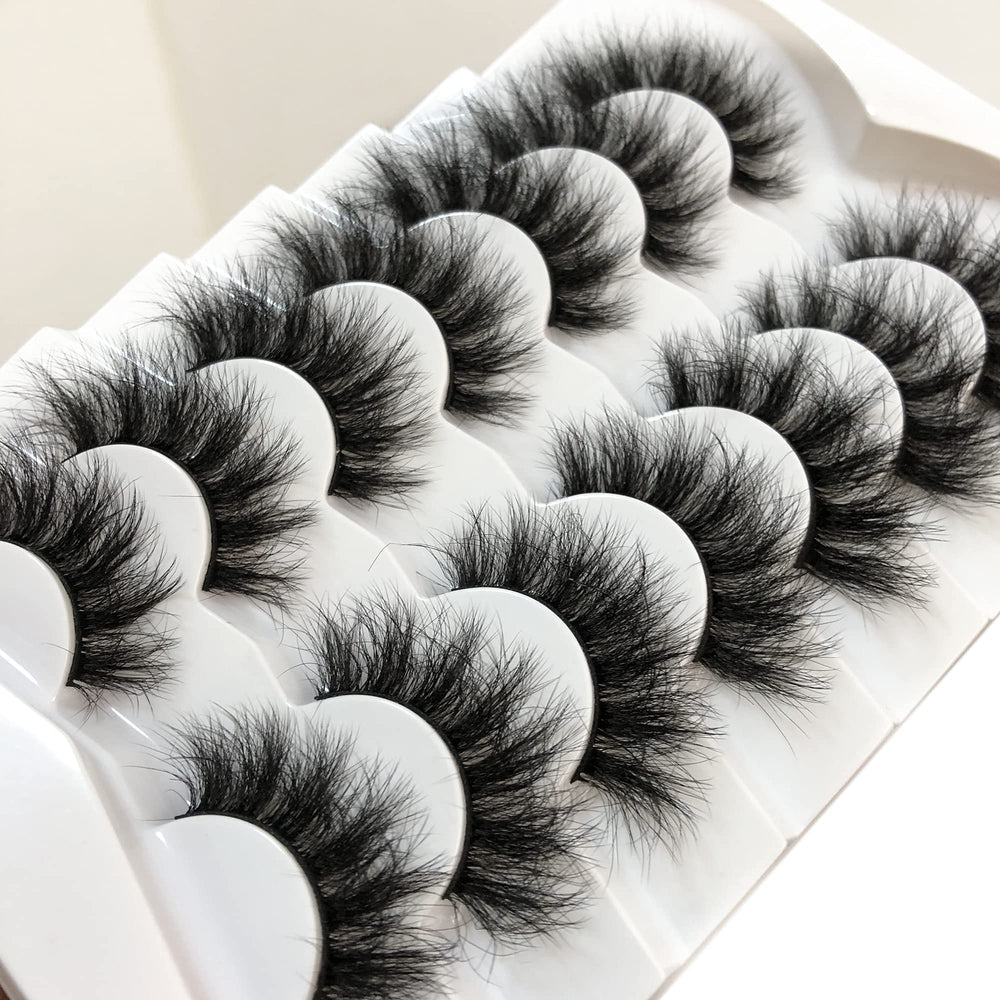 Pooplunch cils vegan sans cruauté pour une beauté éthique.