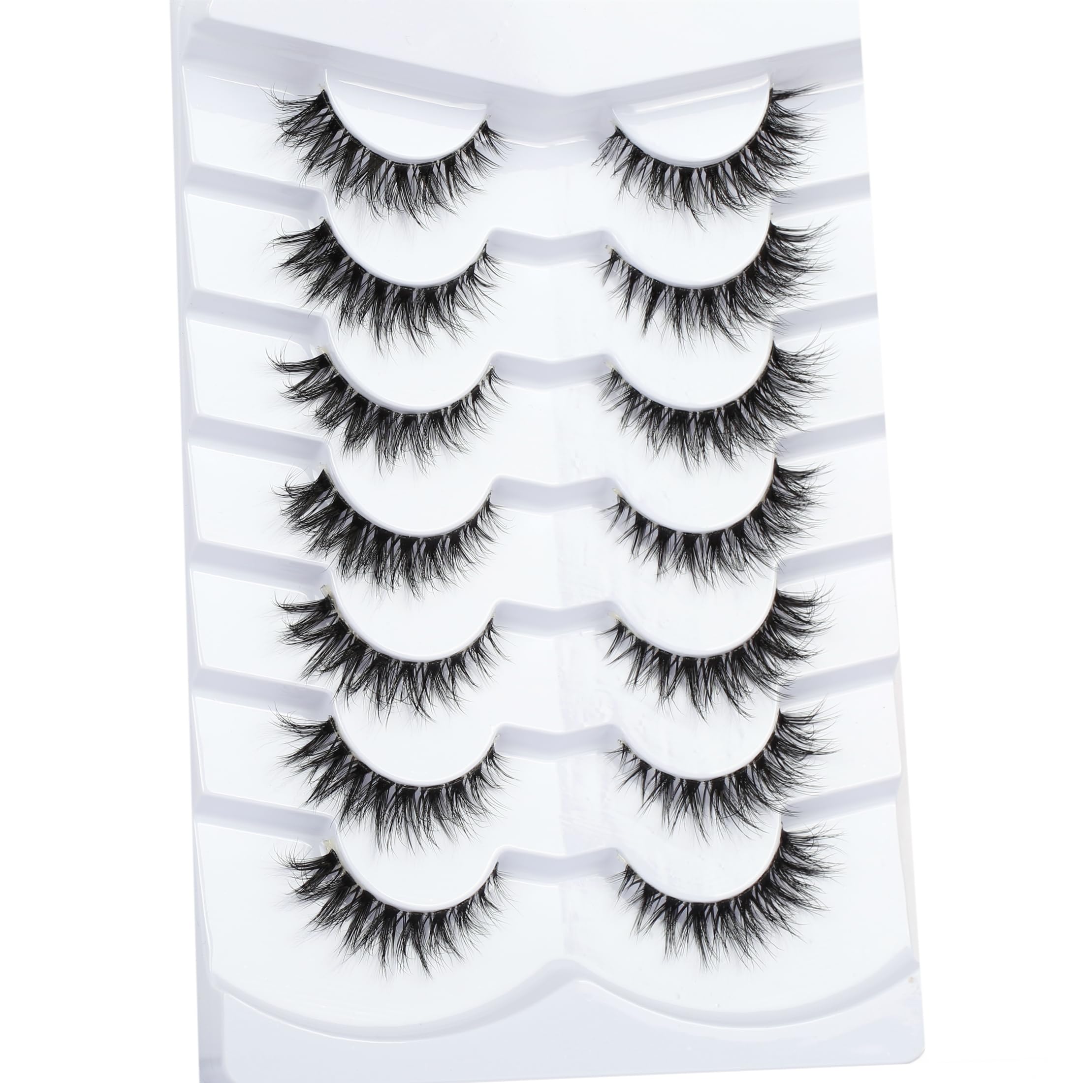 Pooplunch cils volume aérien pour un regard élancé et subtil.
