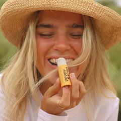 Poppy & Pout Lemon Bloom, tube carton jumbo au format généreux.
