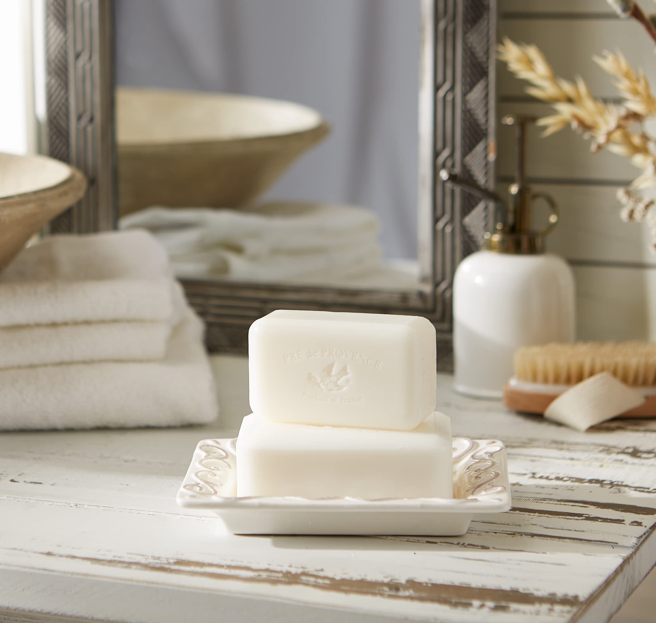 Pre de Provence savon cremeux au lait, parfum doux et apaisant.
