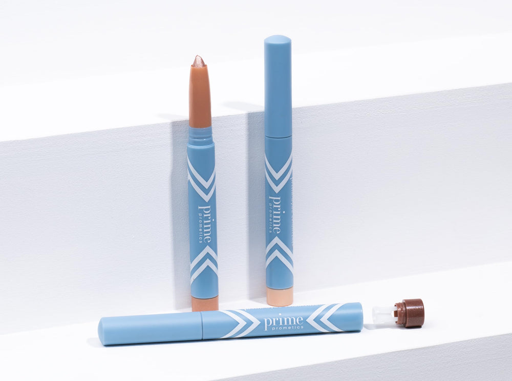 PRIME PROMETICS PrimeEyes Fini Crème — base lumineuse idéale pour un maquillage jour.