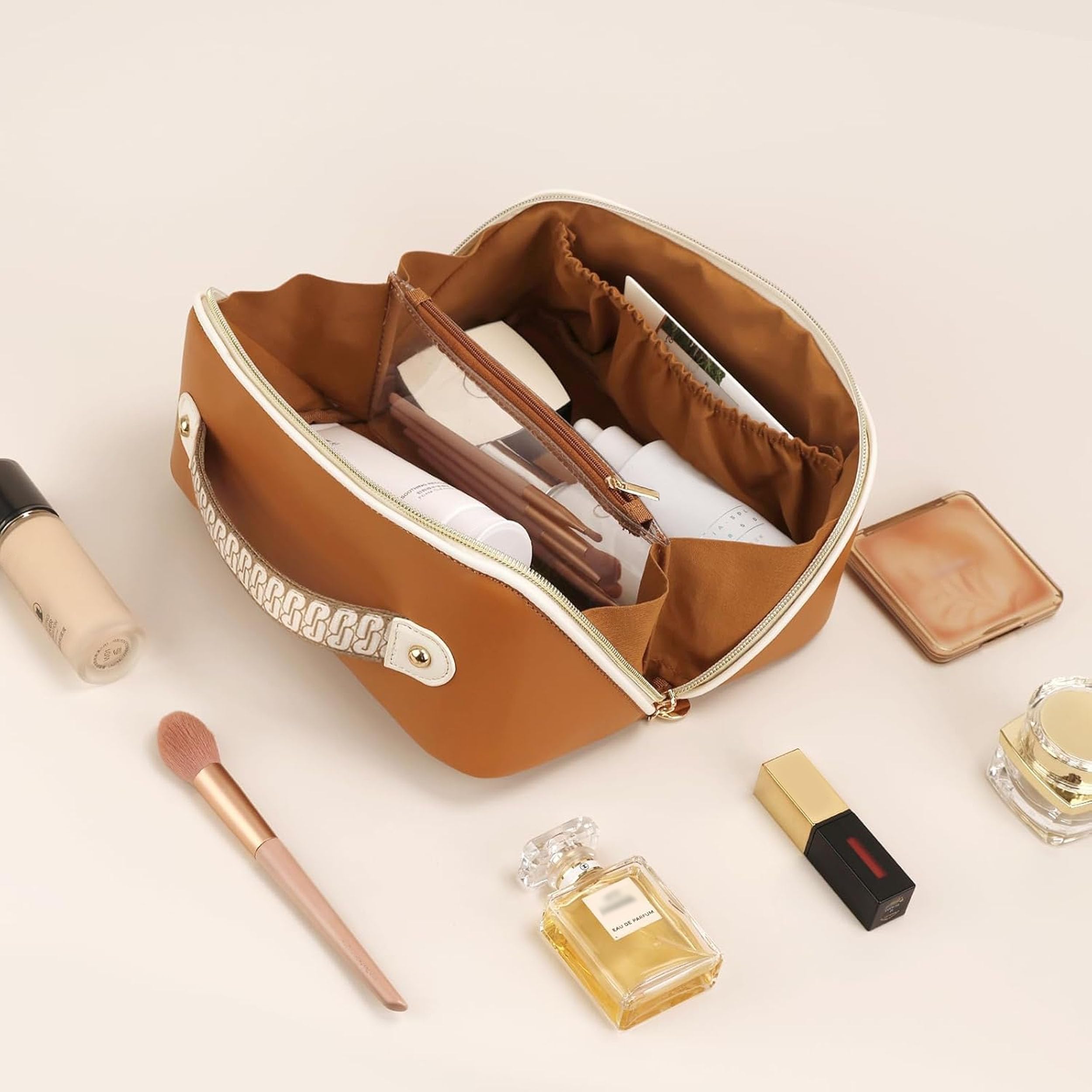 Prite trousse maquillage couleurs variées: style moderne qui suit votre personnalité
