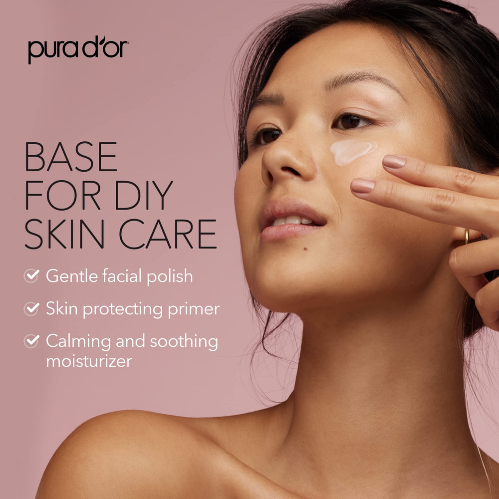 Exfoliation visage douce PURA D'OR huile amande douce bio avec sel marin.