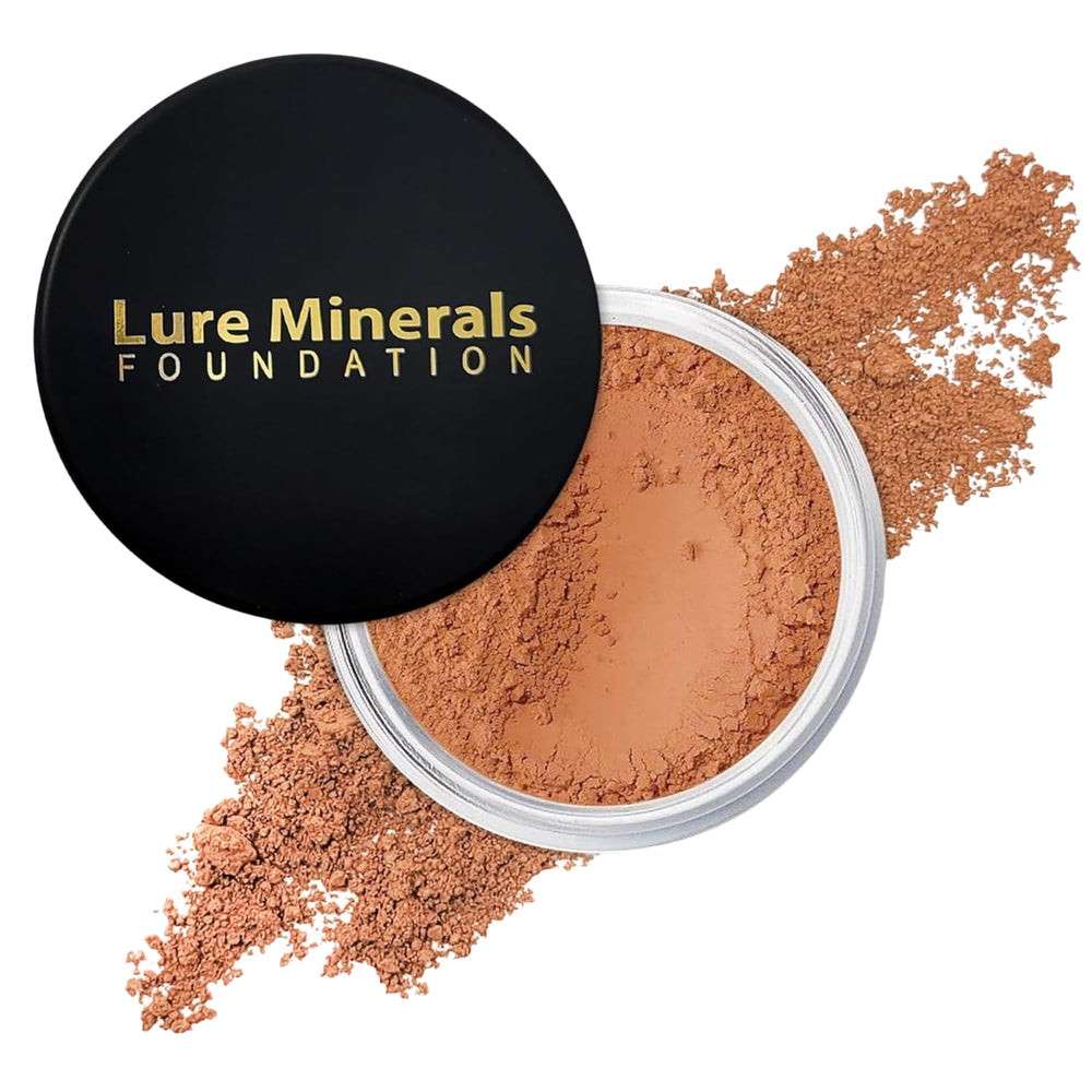 Pure Minerals Lure Bronze Chaud dans son pot de 30 ml, teint uniforme et durable.