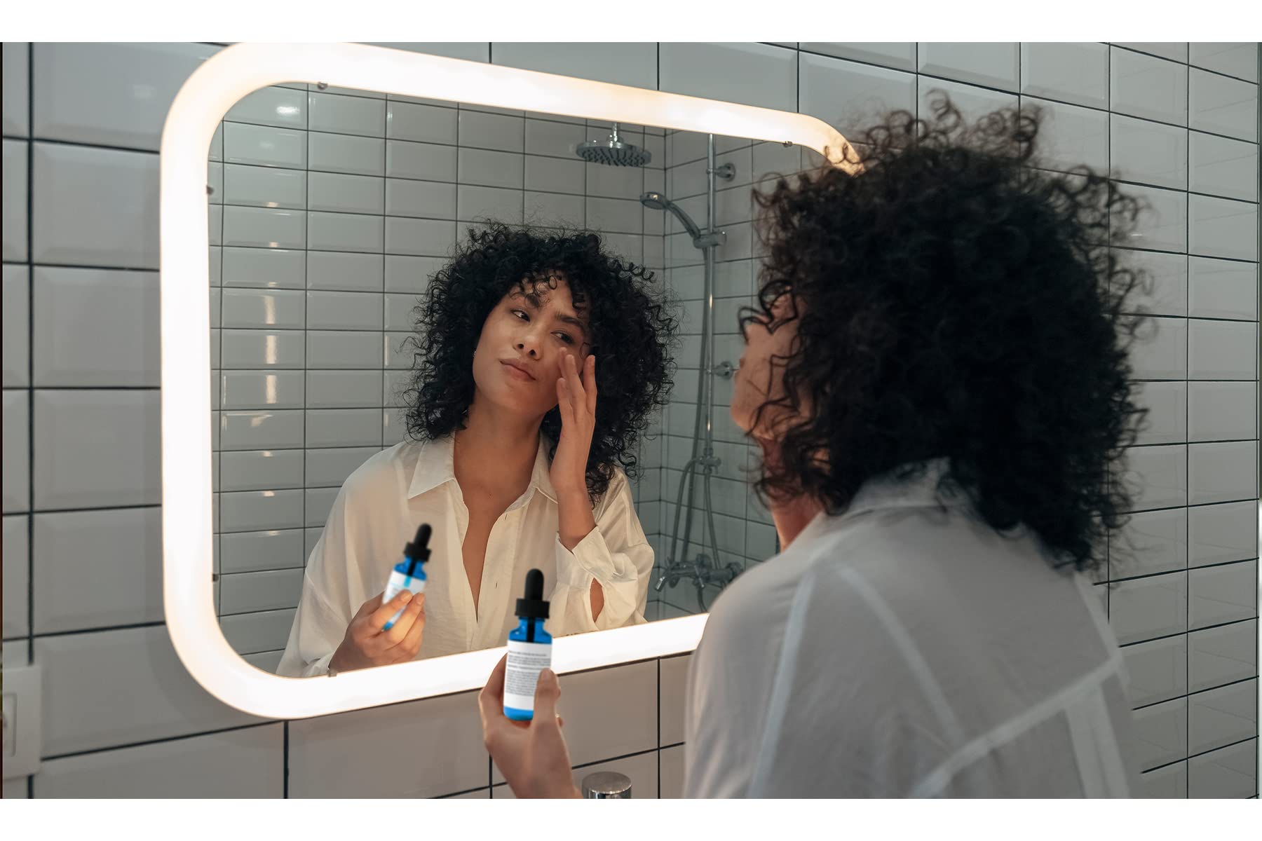 Pure Original Ingredients – Ingrédients clairs: glycol propylène et acide salicylique.
