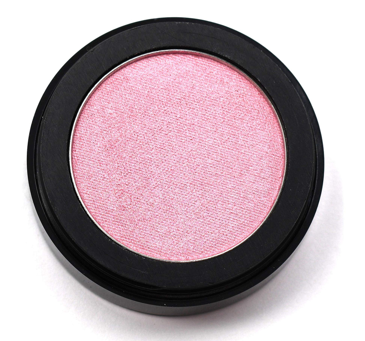 Pure Ziva poudre rose éclat pressée : texture satin pour un éclat discret