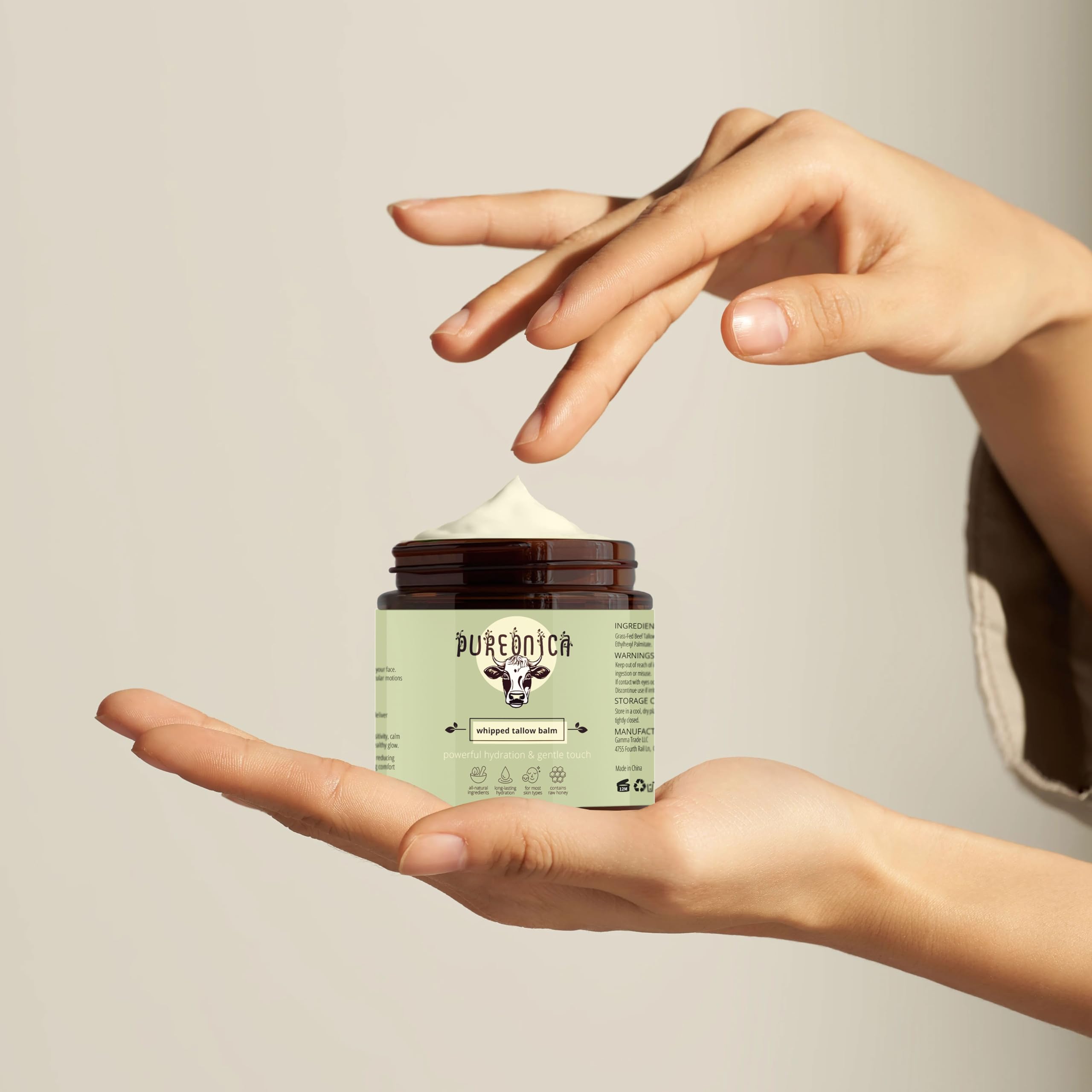 Jar spread of Pureonica cream demonstrates easy, even coverage.