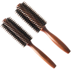 Gros plan sur les poils et les pins nylon de la brosse Puto.