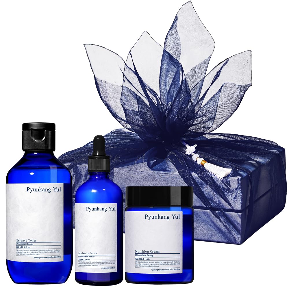 Tonique Essence Pyunkang Yul en flacon pour peau hydratée et équilibrée
