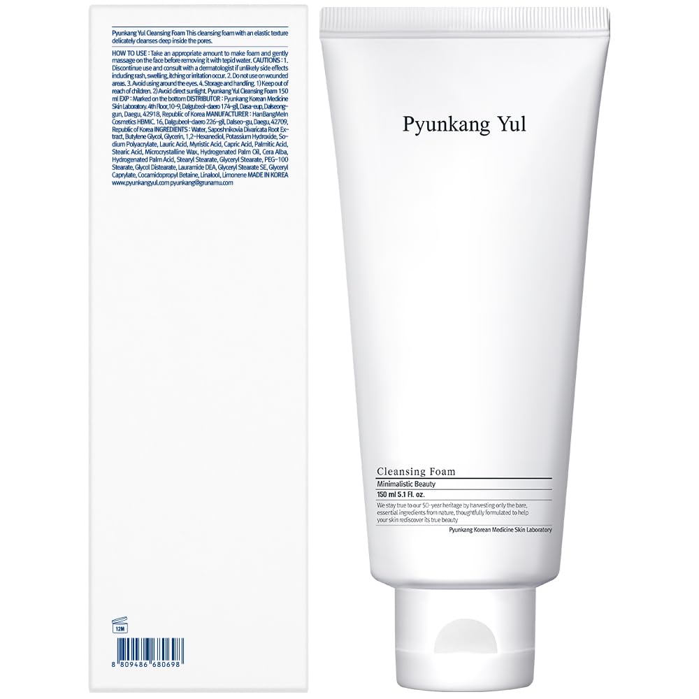 Pyunkang Yul Cleansing Foam : texture mousse riche et veloutée pour un nettoyage en profondeur.