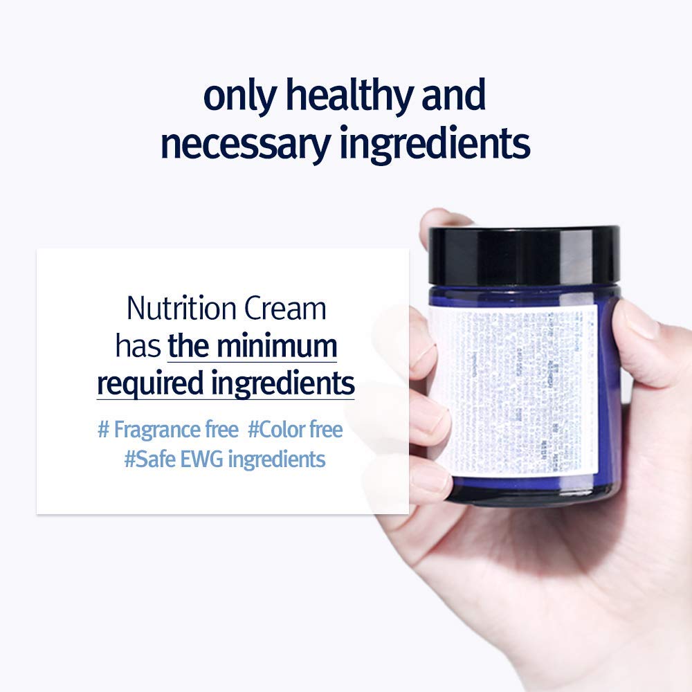 Pyunkang Yul Nutrition Cream appliquée sur le visage, routine quotidienne apaisante.