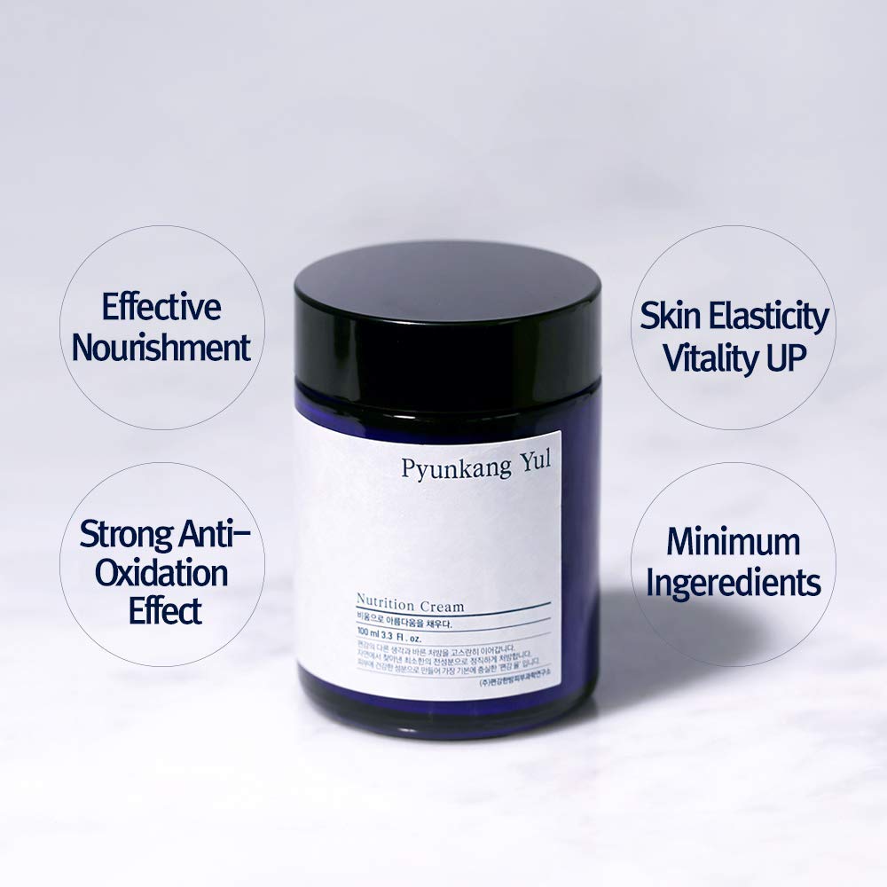 Texture onctueuse de Pyunkang Yul Nutrition Cream, absorption rapide et non grasse.