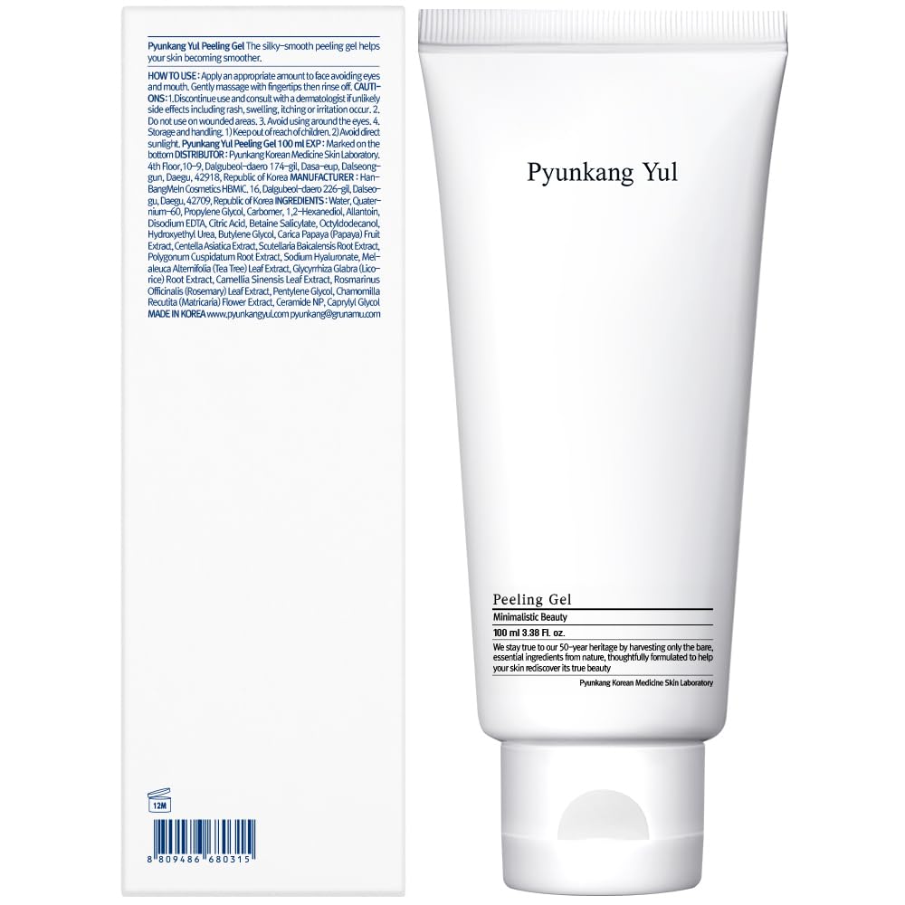 Gel exfoliant PKY à la papaye, texture douce sur la peau.