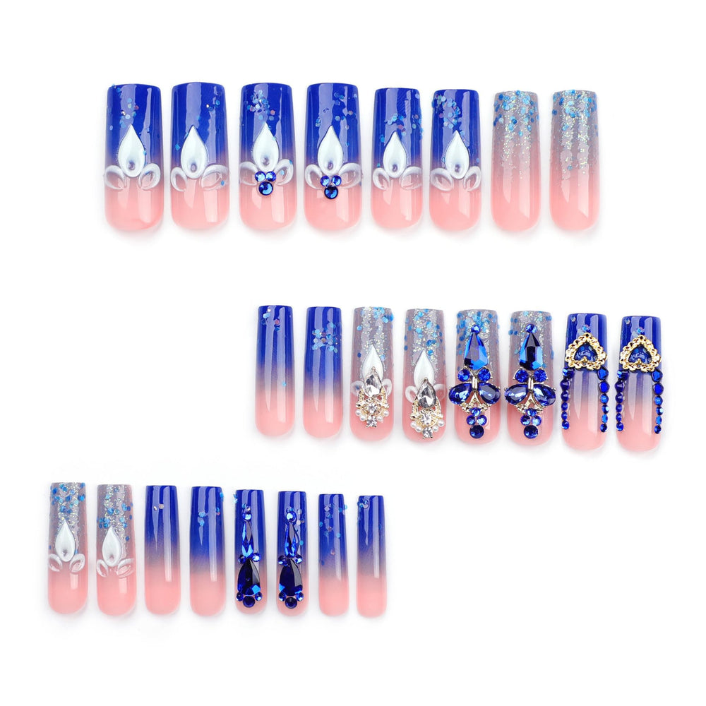 QQPPOLIU design strass sur ongles, ajoutant une touche scintillante.