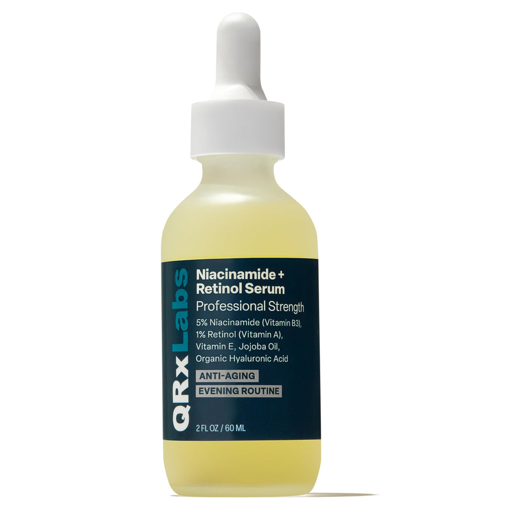 QRxLabs sérum niacinamide-retinol-alpha-arbutine dans flacon, pores visiblement plus nets et teint lumineux.