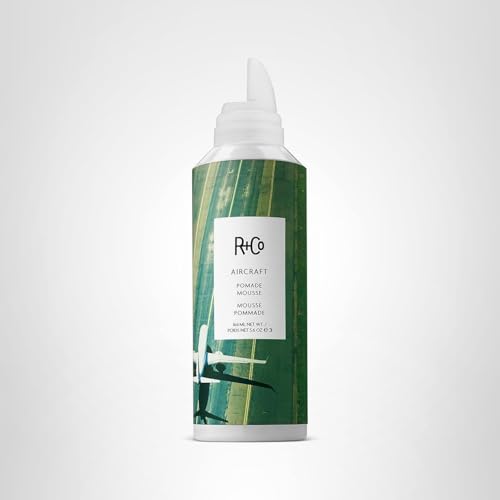 R+Co Aircraft Mousse finition naturelle et look élégant