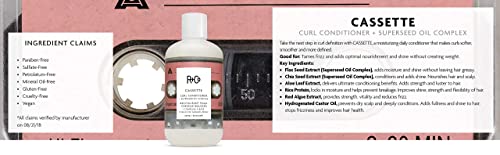 R+Co Cassette, gros plan sur la brillance naturelle et le contrôle des frisottis.