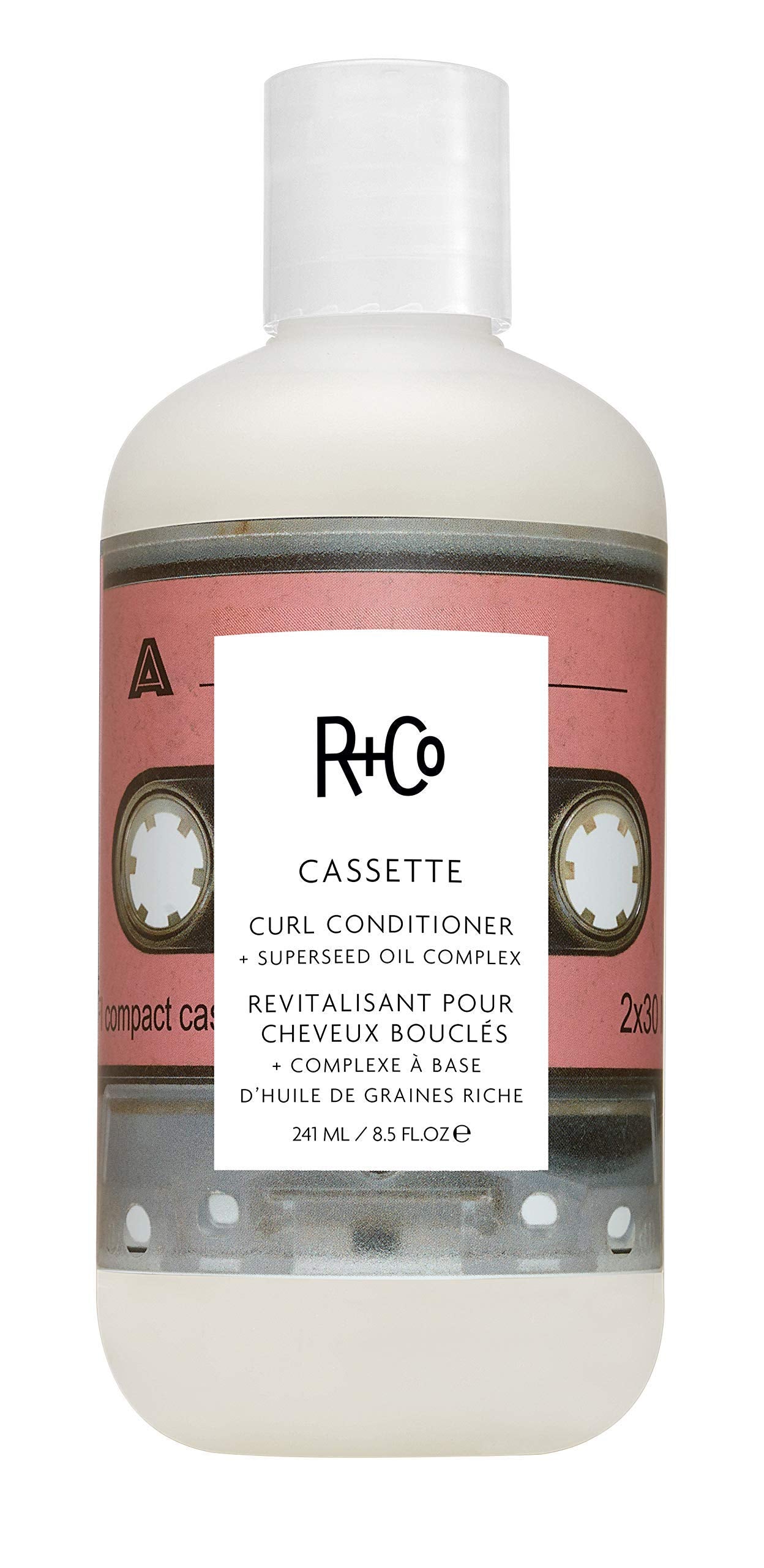 R+Co Cassette, bouteille élégante offrant hydratation et définition des boucles.