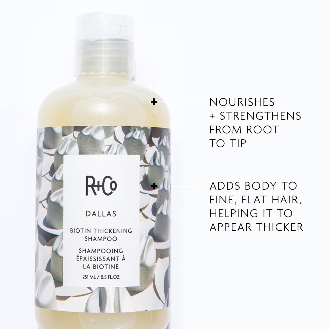 Biotine de R+Co Dallas nourrit la fibre et soutient la vitalité des cheveux.