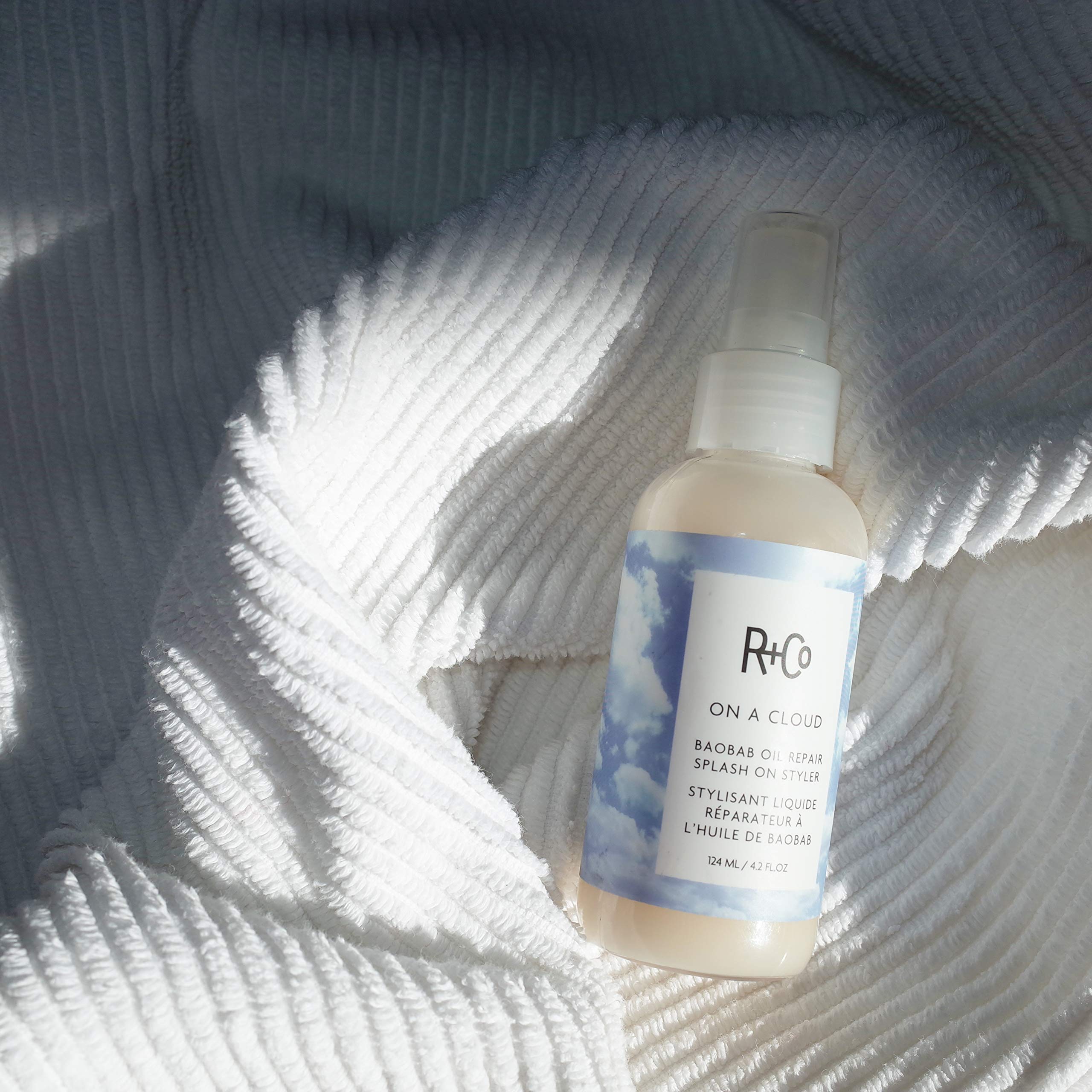 R+Co On a Cloud – bouteille et emballage design élégant