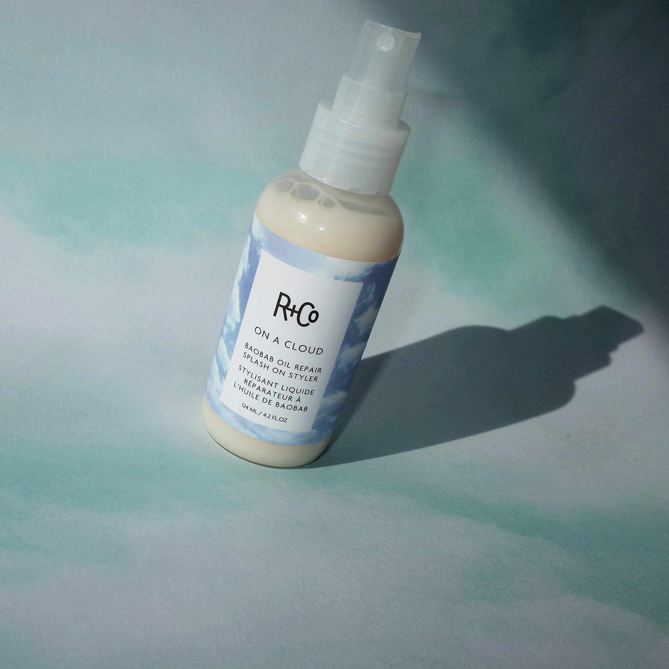 R+Co On a Cloud – texture satinée prête à briller