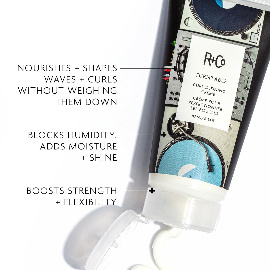 R+Co TURNTABLE bouteille 147 ml, format pratique pour la routine.