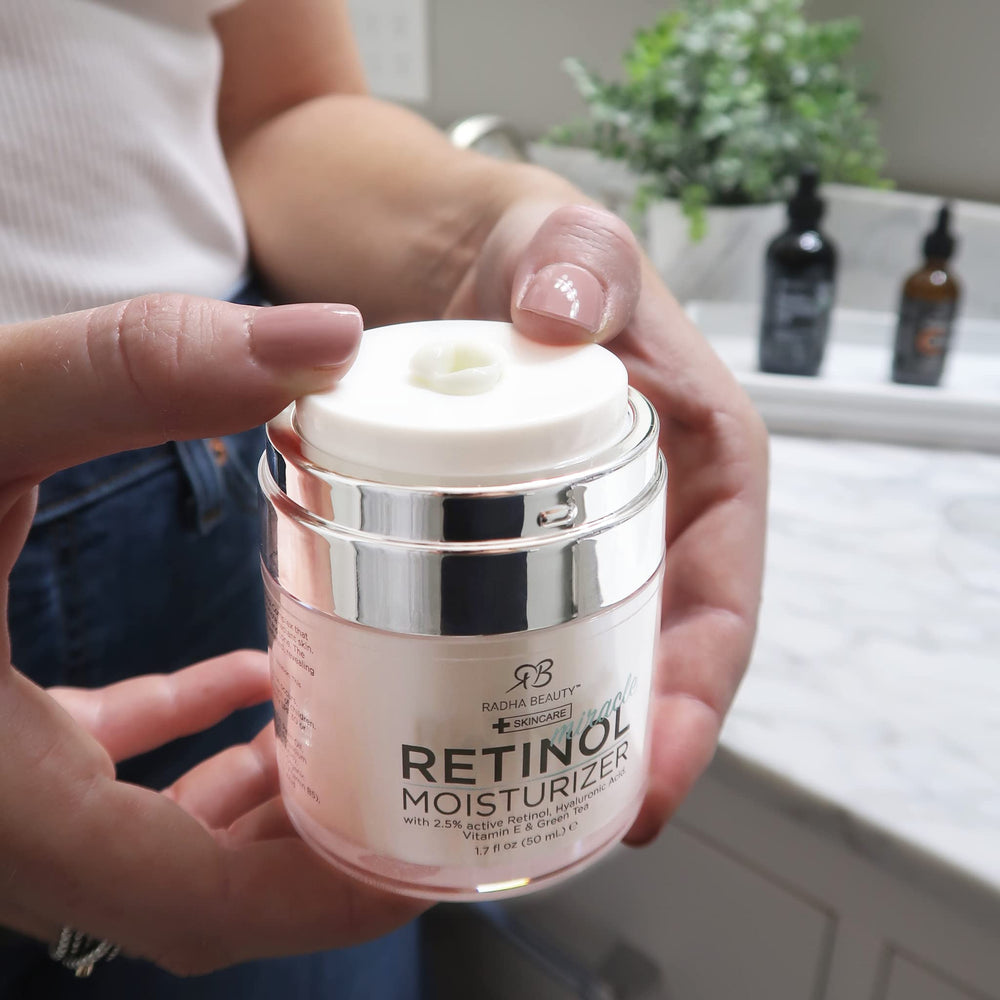 Radha Beauty Peau Douce Éclat Naturel – hydratation qui laisse une impression légère.