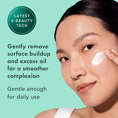 Rael Miracle Clear texture mousse visible sur peau, douceur et fraîcheur à l'application