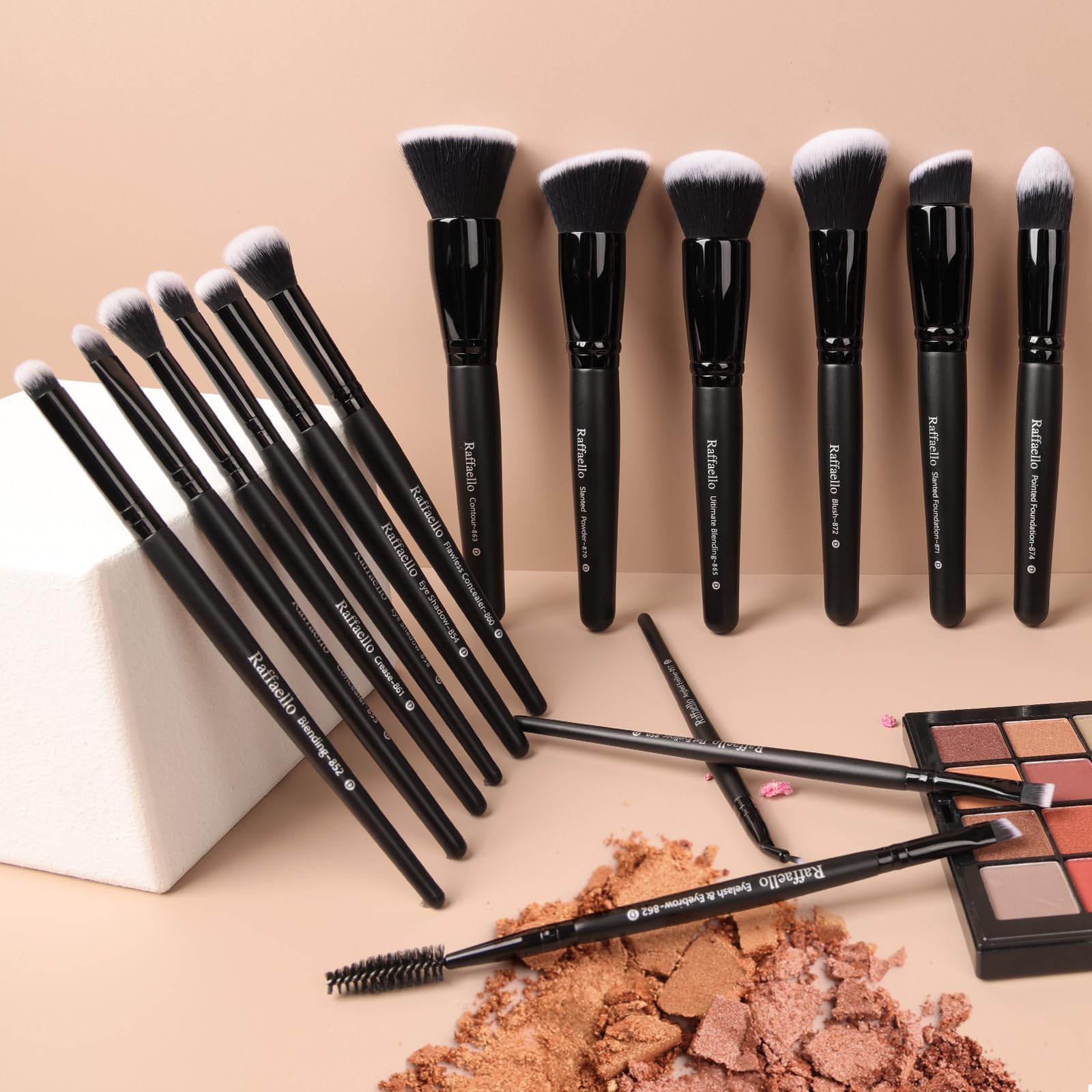 Raffaello coffret cadeau maquillage pratique et élégant