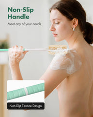 Rafow brosse permet un grattage sec et un nettoyage des pores.