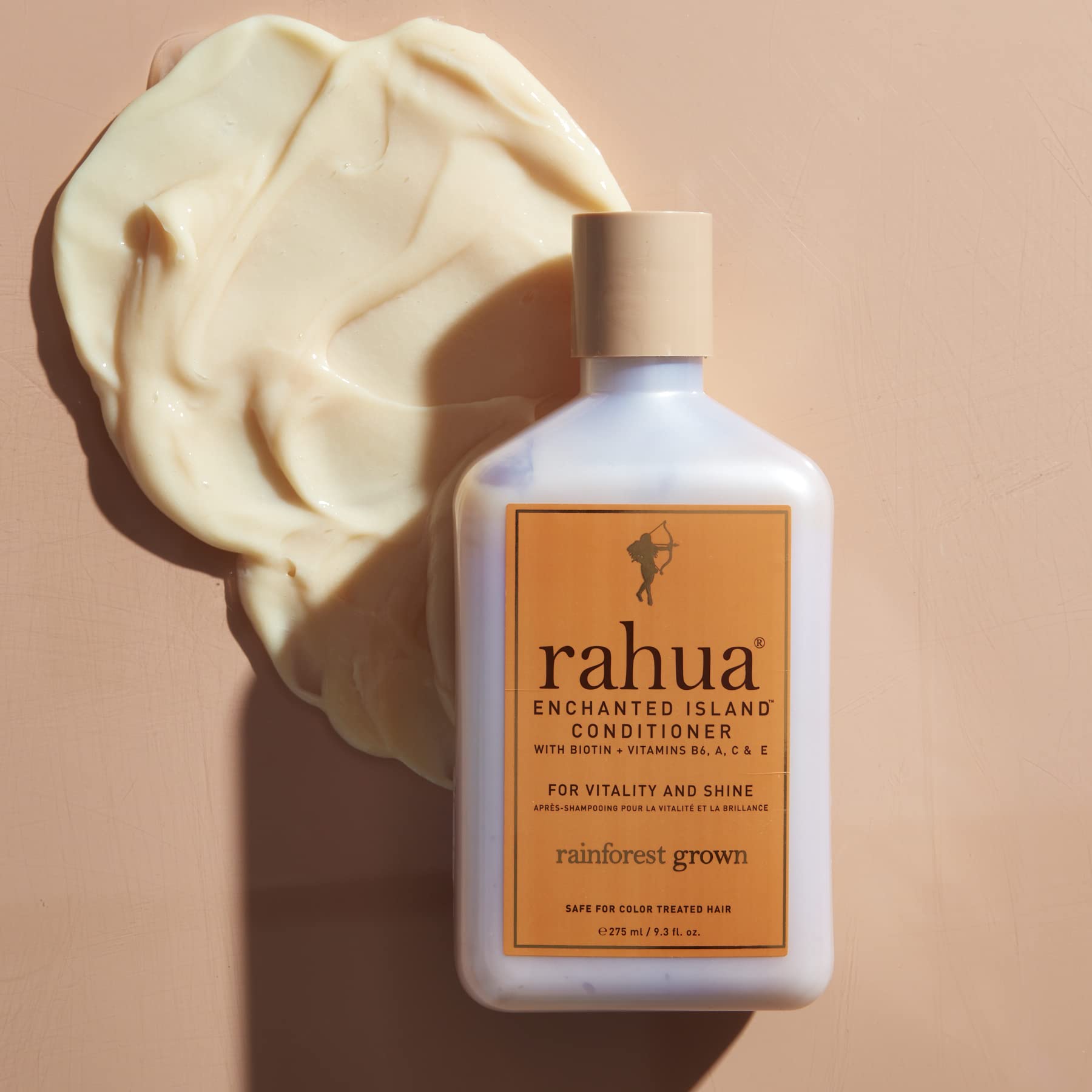 Parfum goyave et coco qui évoque une escapade tropicale pendant l’utilisation.