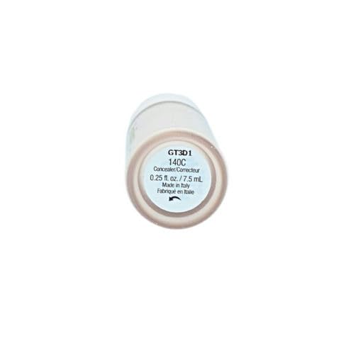 Look quotidien avec Rare Beauty concealer 140C, tenue et éclat discrètement durables