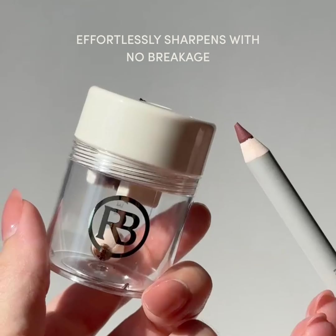 Design compact Ravie Beauty – portable pour maquillage en voyage.